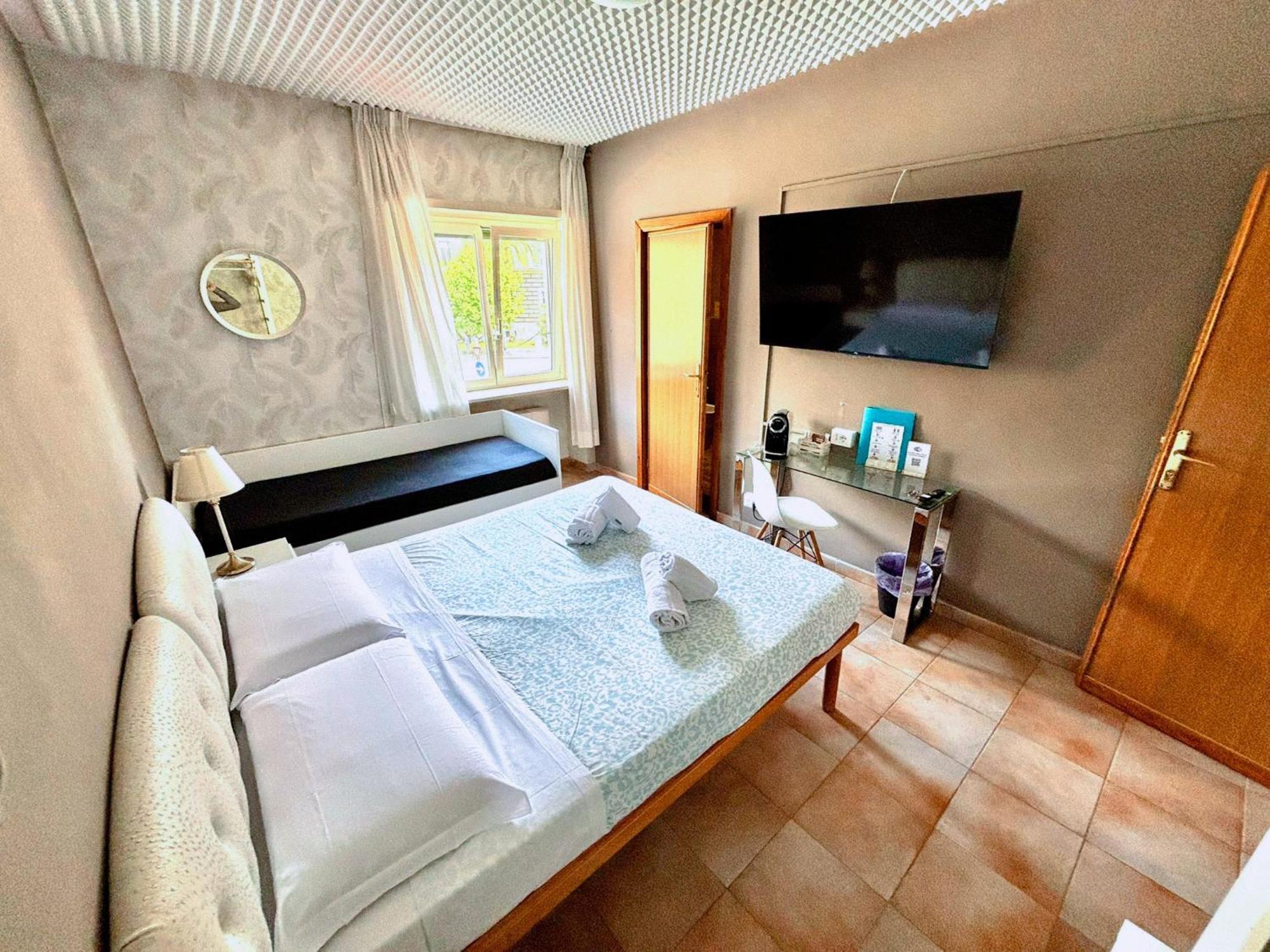 Di Martino Residence ローマ エクステリア 写真