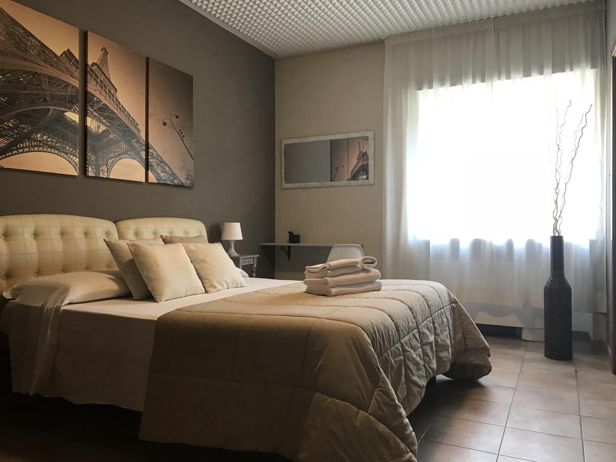 Di Martino Residence ローマ エクステリア 写真